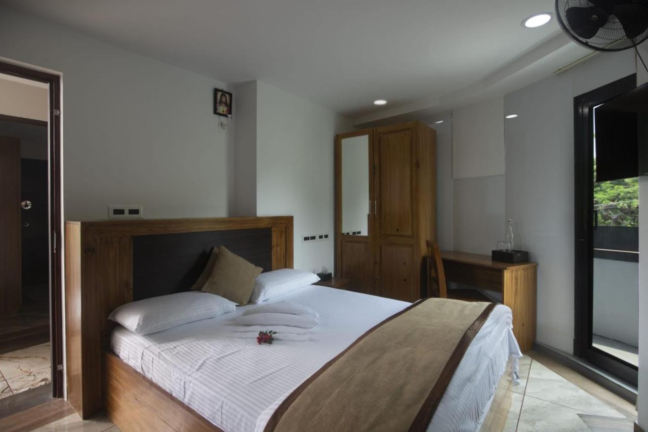 Magni Home Kochi Luaran gambar